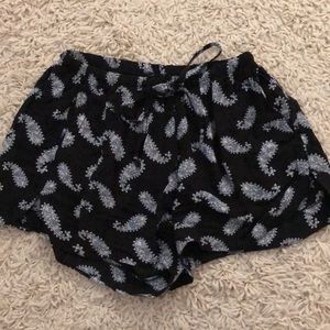 Brandy Melville paisley shorts